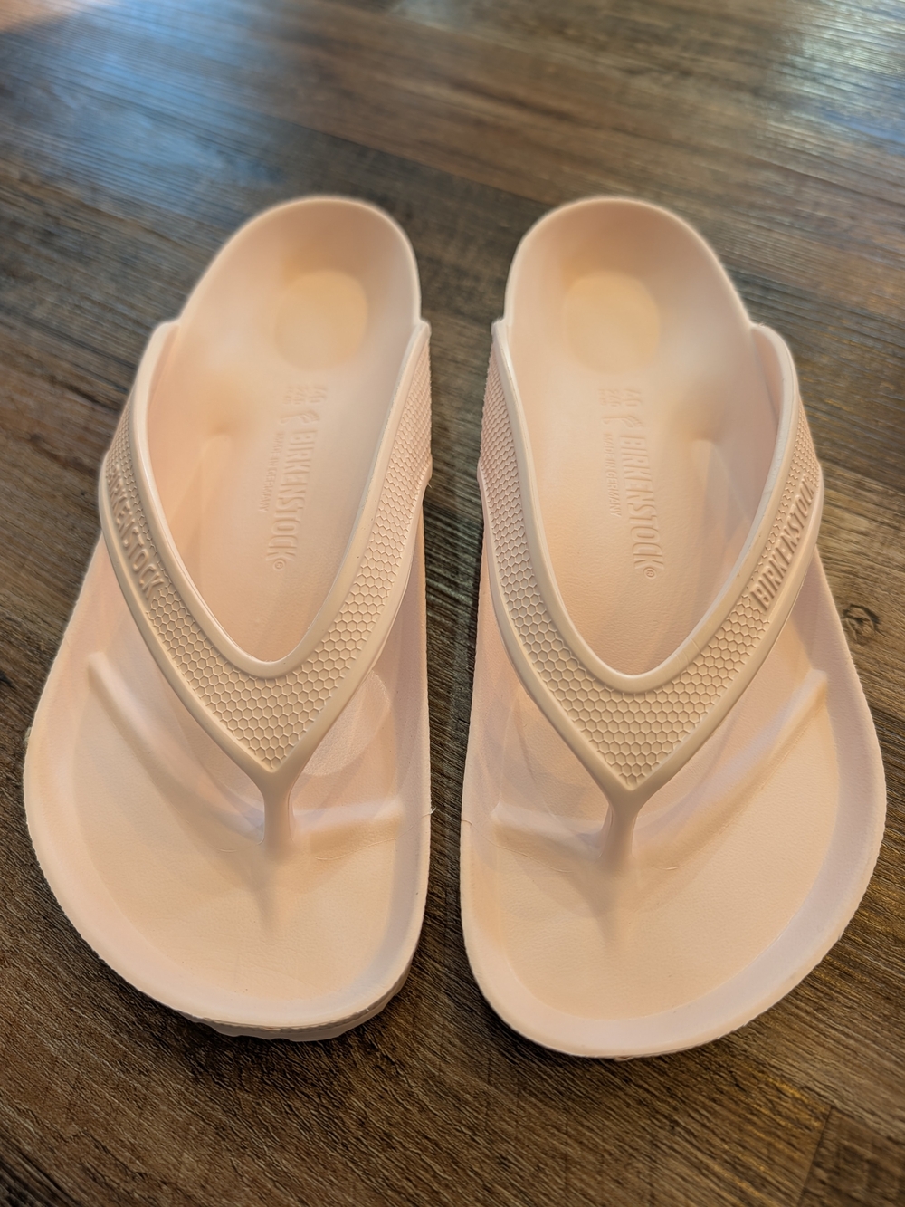 Birkenstock Sandals Honolulu Essentials EVA in Light Rose Sz EU 40 US 9